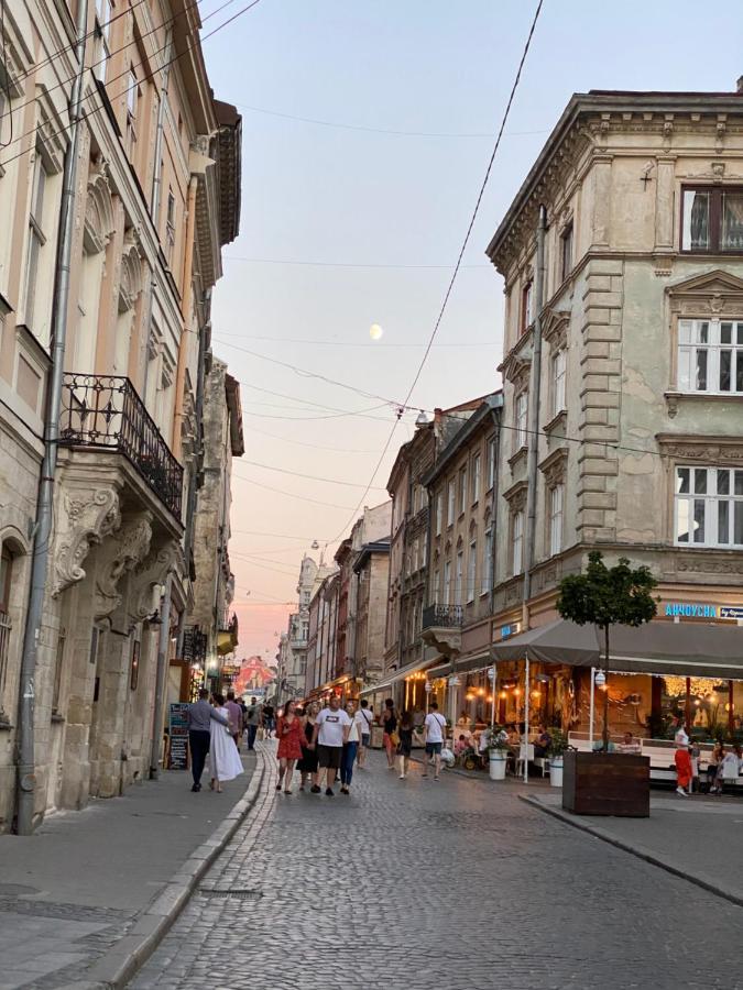 Апартаменти на вулиці Лесі Українки 19 кв 7 Львов Экстерьер фото